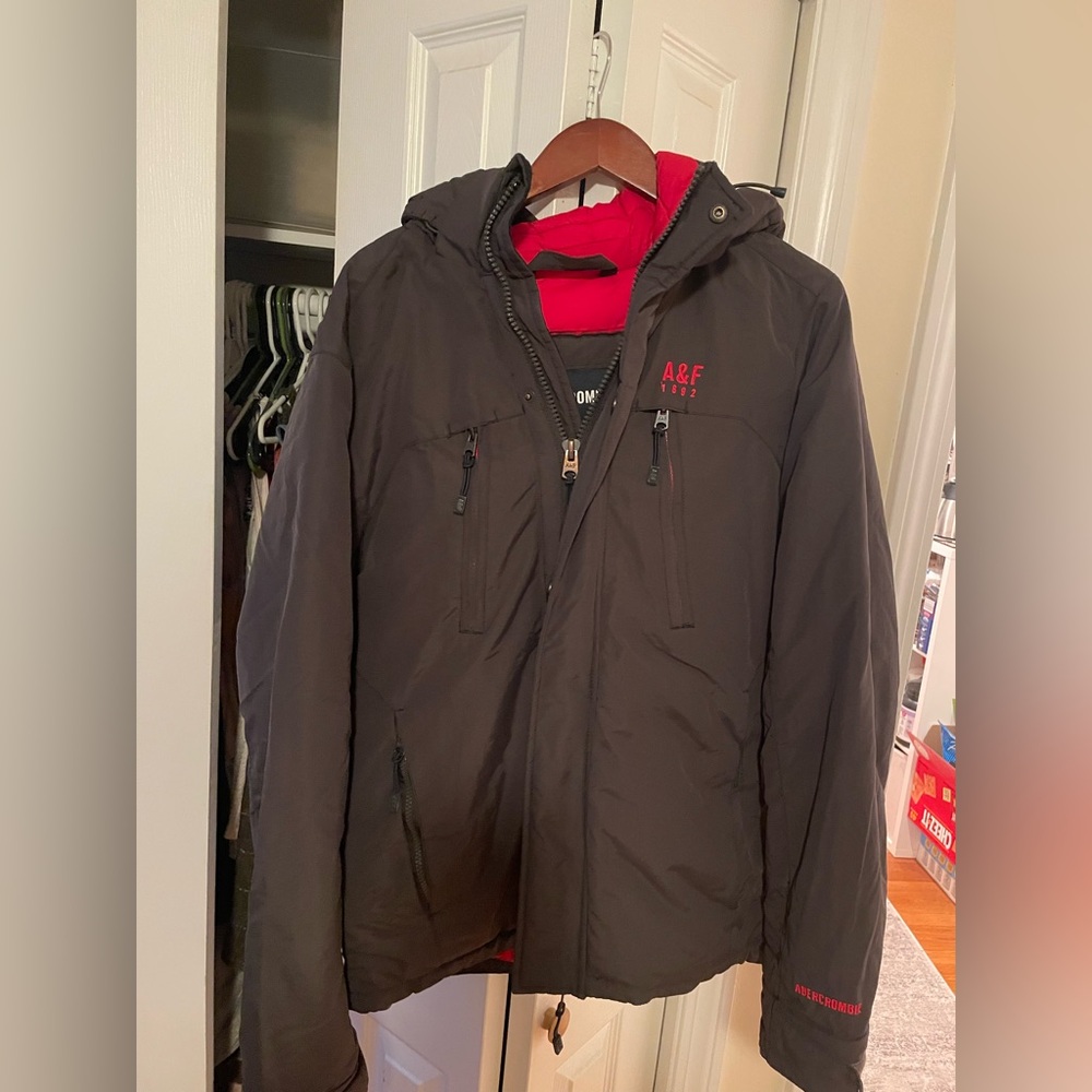 Abercrombie & Fitch Men’s Black and Red Winter Coat with Hood